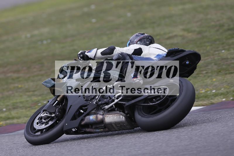 /30 27.07.2026  Dunlop Ride und Test Day ADR/Gruppe rot schnell/88